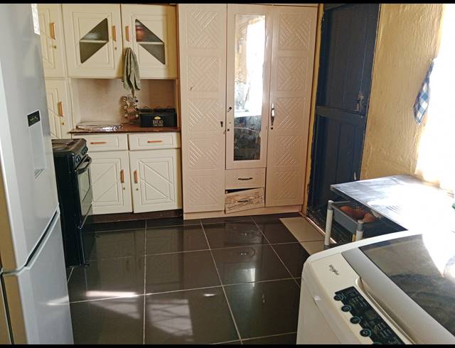 2 BEDROOM FREEHOLD FOR SALE IN NORTHDALE